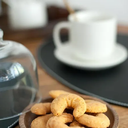 Teika No 2 Apartment-retro On Brivibas Street-free Parking Riga