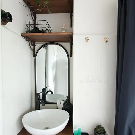 公寓 Teika No 2 Apartment-retro On Brivibas Street-free Parking 里加