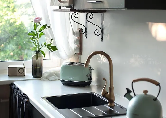 Teika No 2 Apartment-retro On Brivibas Street-free Parking * Riga